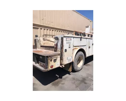 GMC C7000 Topkick Body  Bed