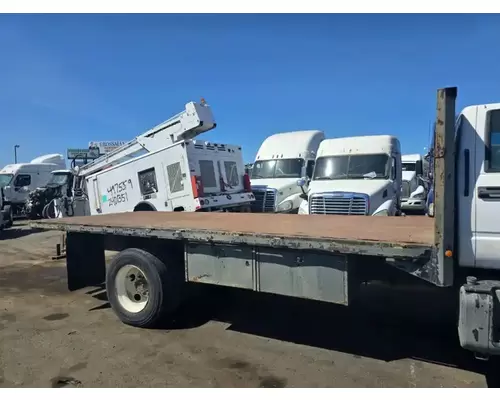 GMC C7000 Topkick Body  Bed