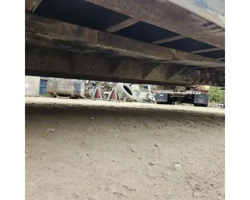 GMC C7000 Topkick Box  Bed