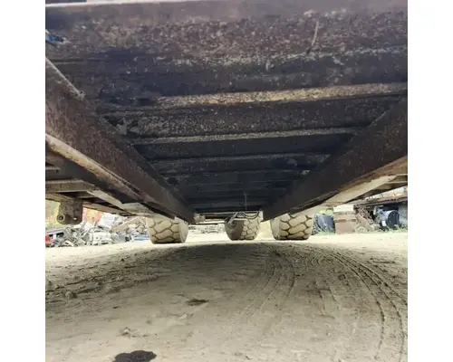 GMC C7000 Topkick Box  Bed