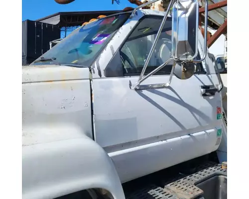GMC C7000 Topkick Cab