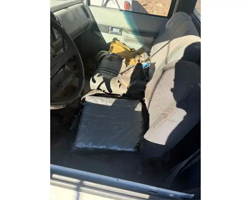 GMC C7000 Topkick Cab