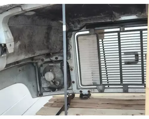 GMC C7000 Topkick Hood