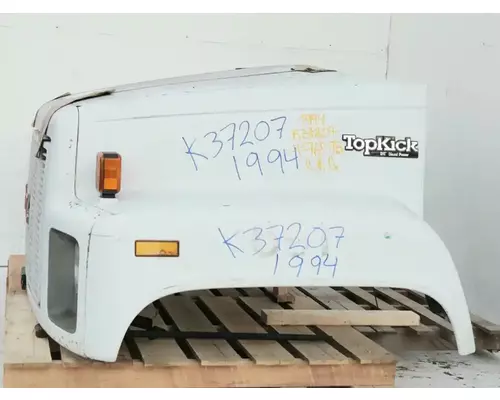 GMC C7000 Topkick Hood