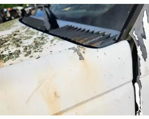 GMC C7000 Topkick Hood