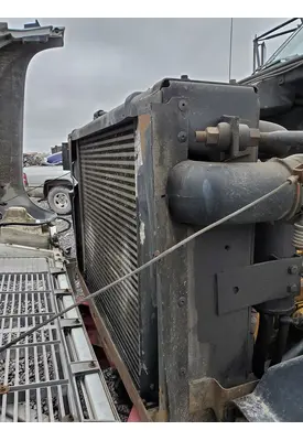 GMC C7000 Topkick Radiator