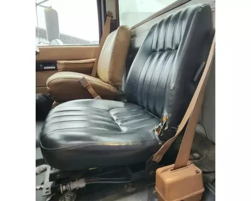 GMC C7000 Topkick Seat, Front