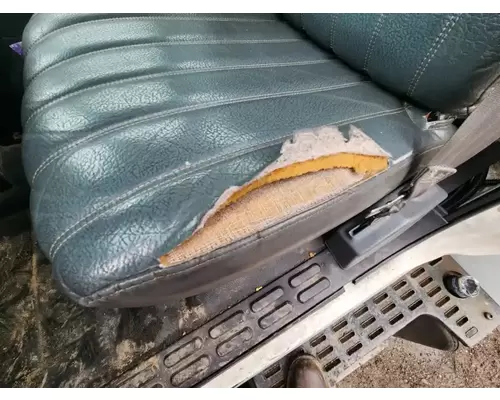 GMC C7000 Topkick Seat, Front