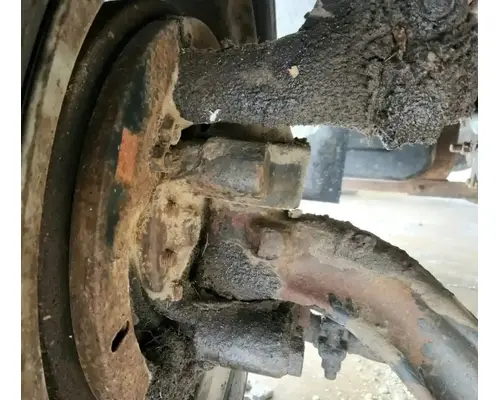 GMC C7000 Topkick Spindle  Knuckle, Front