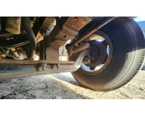 GMC C7000 Axle Assy, Fr (4WD)