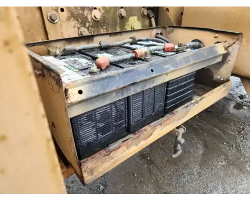 GMC C7000 Battery Box