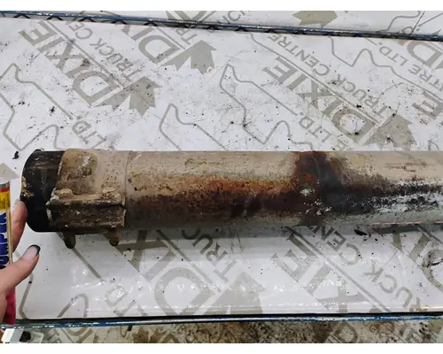 GMC C7000 Exhaust Pipe