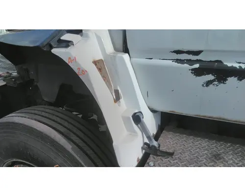 GMC C7000 FENDER EXTENSION