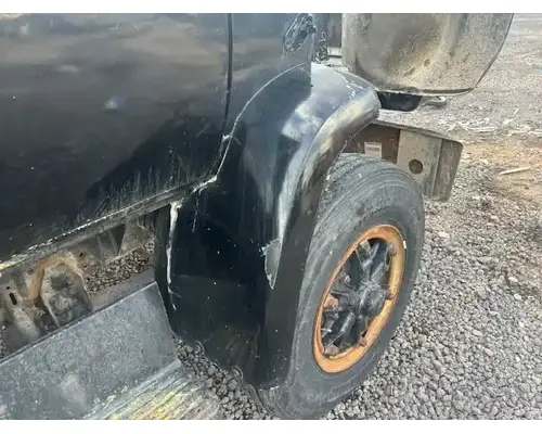 GMC C7000 Fender Extension