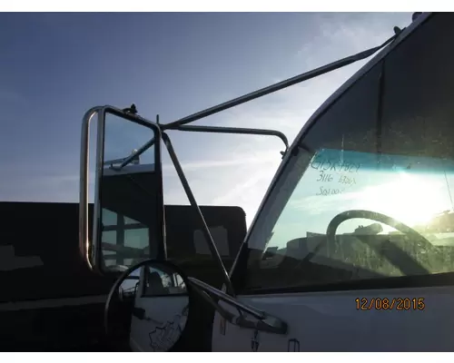 GMC C7000 MIRROR ASSEMBLY CABDOOR