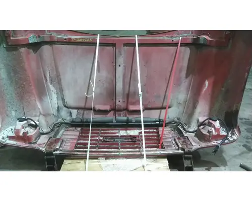 GMC C7500 1995-2002 HOOD