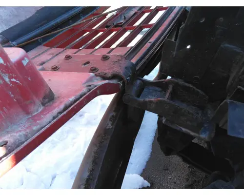 GMC C7500 1995-2002 HOOD