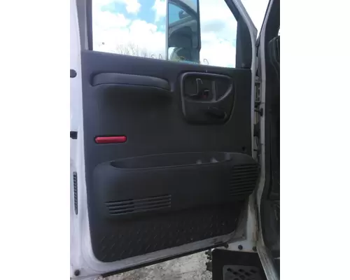 GMC C7500 2003-2010 DOOR ASSEMBLY, FRONT