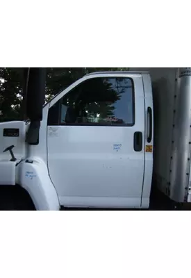 GMC C7500 2003-2010 DOOR ASSEMBLY, FRONT