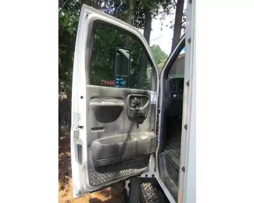 GMC C7500 2003-2010 DOOR ASSEMBLY, FRONT