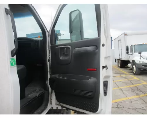 GMC C7500 2003-2010 DOOR ASSEMBLY, FRONT