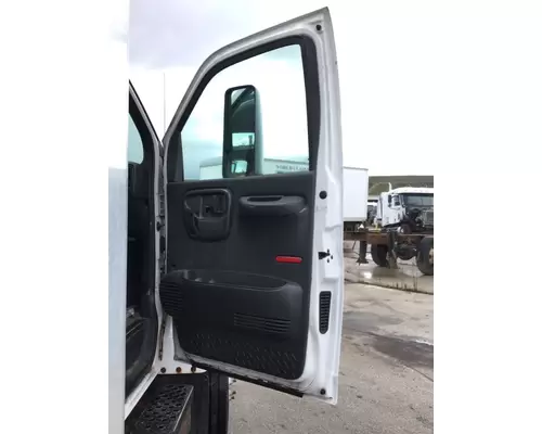 GMC C7500 2003-2010 DOOR ASSEMBLY, FRONT