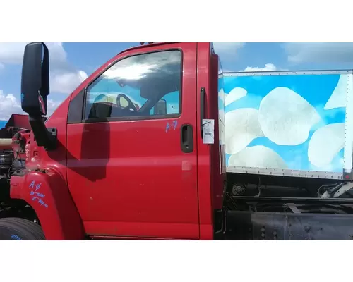 GMC C7500 2003-2010 DOOR ASSEMBLY, FRONT