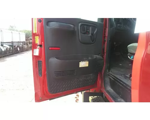 GMC C7500 2003-2010 DOOR ASSEMBLY, FRONT
