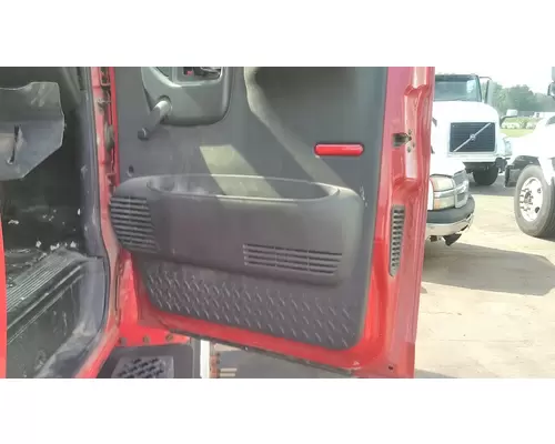 GMC C7500 2003-2010 DOOR ASSEMBLY, FRONT