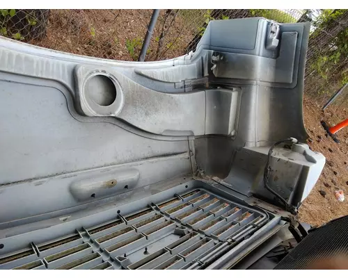 GMC C7500 2003-2010 HOOD