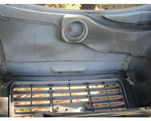 GMC C7500 2003-2010 HOOD
