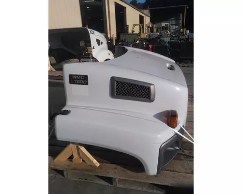 GMC C7500 2003-2010 HOOD