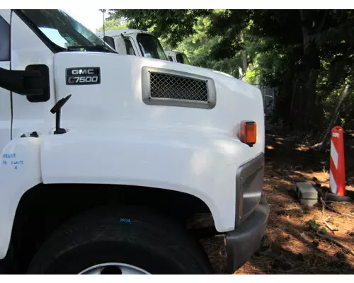 GMC C7500 2003-2010 HOOD