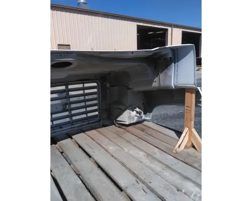 GMC C7500 2003-2010 HOOD