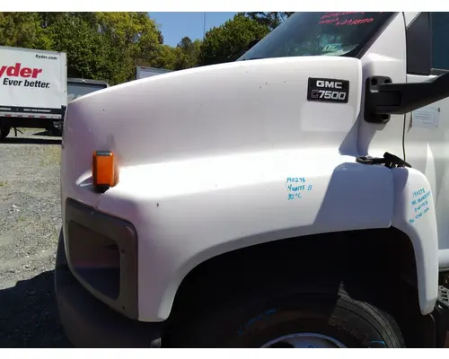 GMC C7500 2003-2010 HOOD