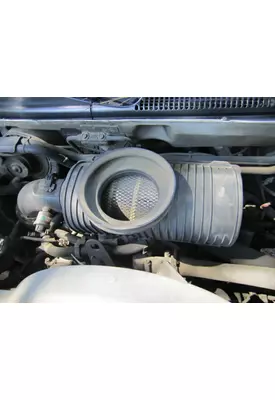 GMC C7500 AIR CLEANER
