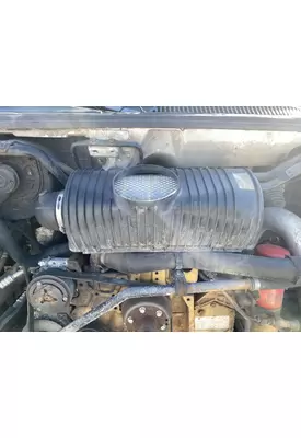 GMC C7500 Air Cleaner