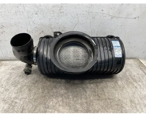GMC C7500 Air Cleaner