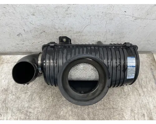 GMC C7500 Air Cleaner