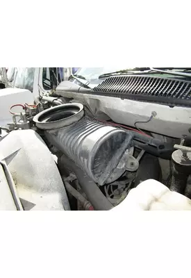 GMC C7500 Air Cleaner