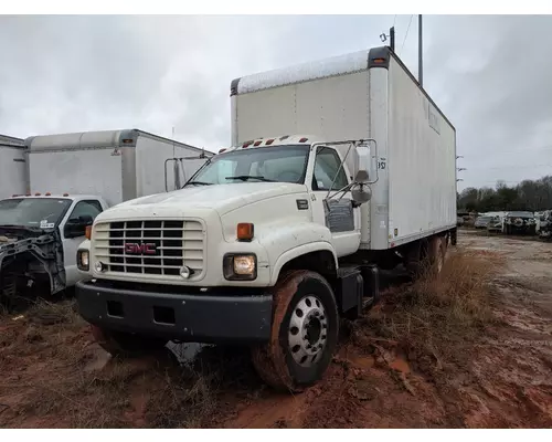 GMC C7500 Air Cleaner