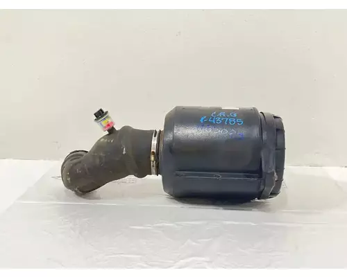 GMC C7500 Air Cleaner