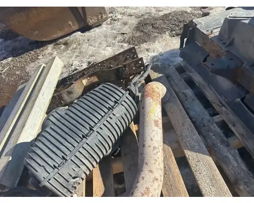 GMC C7500 Air Cleaner