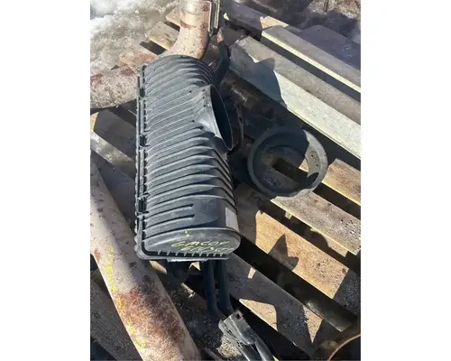 GMC C7500 Air Cleaner