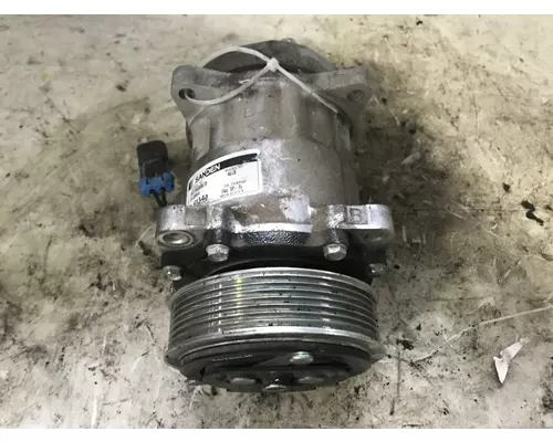 GMC C7500 Air Conditioner Compressor