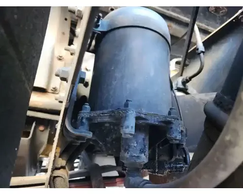 GMC C7500 Air Drier