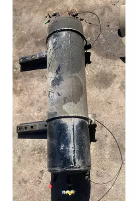 GMC C7500 Air Tank