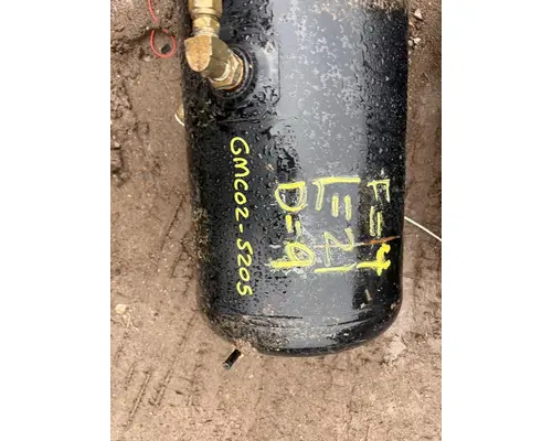 GMC C7500 Air Tank
