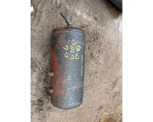 GMC C7500 Air Tank