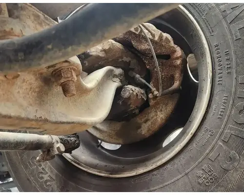 GMC C7500 Axle Assy, Fr (4WD)